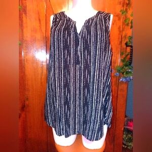 🆓 With $25 Dollar Purchase! **NWOT** Sonoma (Goods For Life) Sleeveless Top